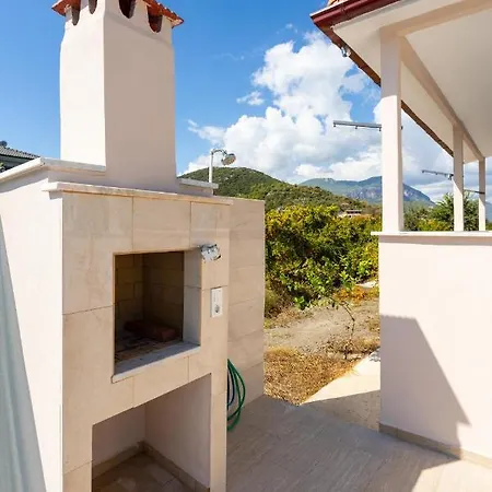 Villa Corals