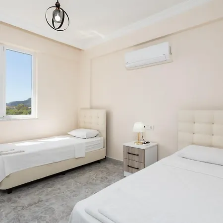 Corals * داليان